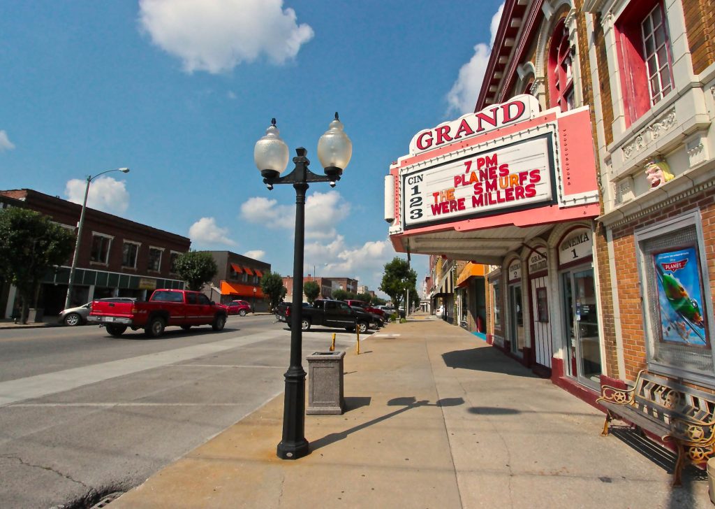 1 Du Quoin Truck Accident Lawyer TorHoerman Law